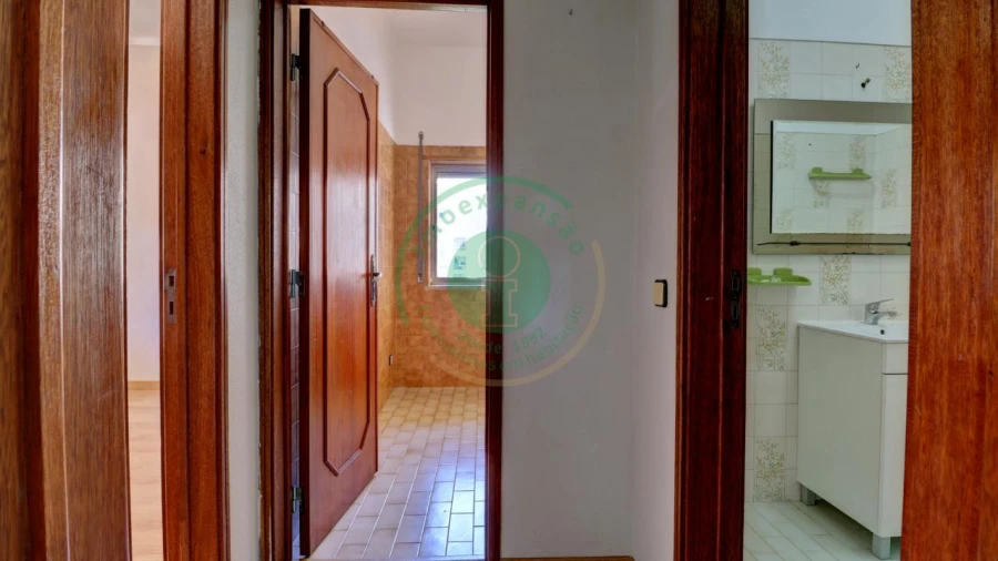 Apartamento T1 para Venda em Buarcos Foto 8