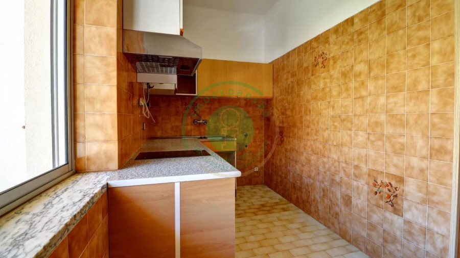 Apartamento T1 para Venda em Buarcos Foto 13
