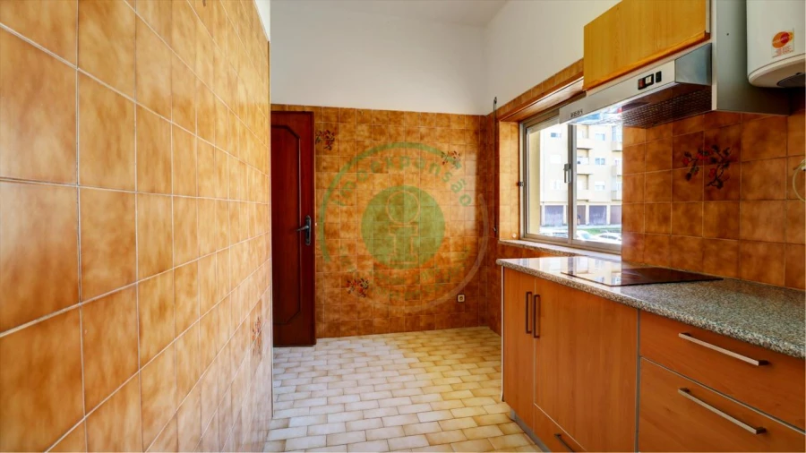 Apartamento T1 para Venda em Buarcos Foto 11