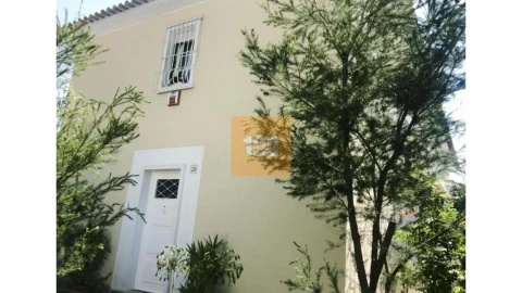 Moradia T5 para Venda em Ramalde