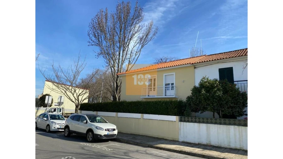 Moradia T5 para Venda em Ramalde Foto 2