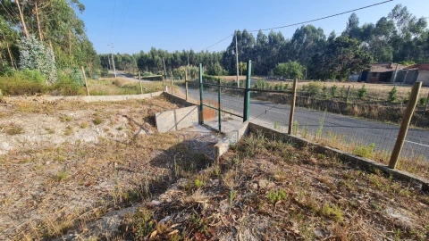 Moradia T2 para Venda em Maxial e Monte Redondo