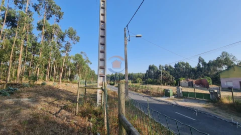 Moradia T2 para Venda em Maxial e Monte Redondo