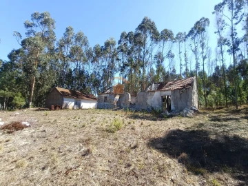 Moradia T2 para Venda em Maxial e Monte Redondo