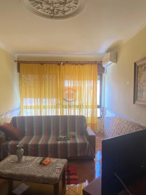 Apartamento T2 para Venda em Póvoa de Santo Adrião e Olival Basto