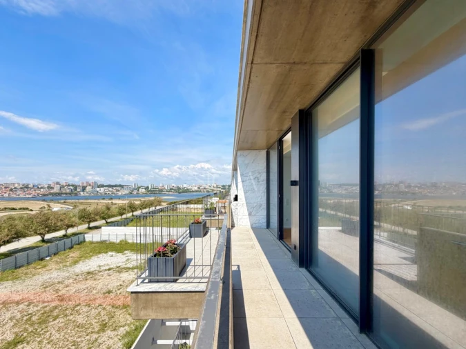 Apartamento T3 para Venda em Canidelo Foto 8