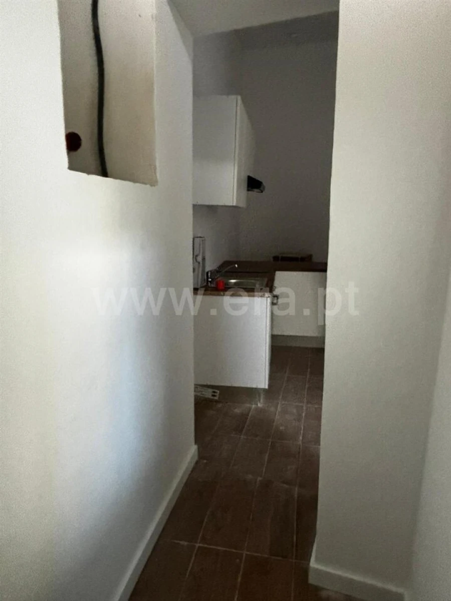 Moradia T0 para Venda em Bonfim Foto 2