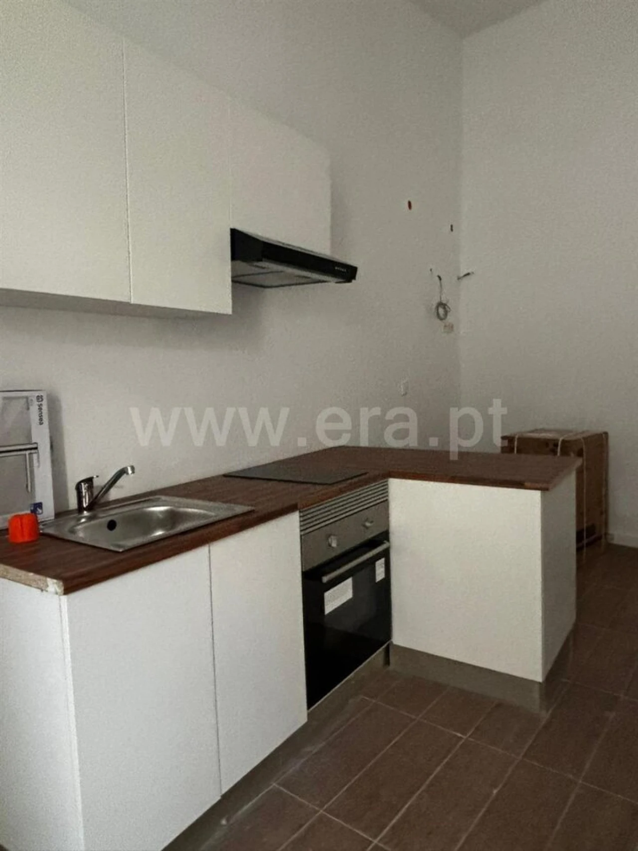Moradia T0 para Venda em Bonfim Foto 1