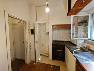Apartamento T1 para Venda em Alvalade