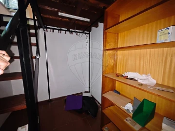Apartamento T1 para Venda em Alvalade