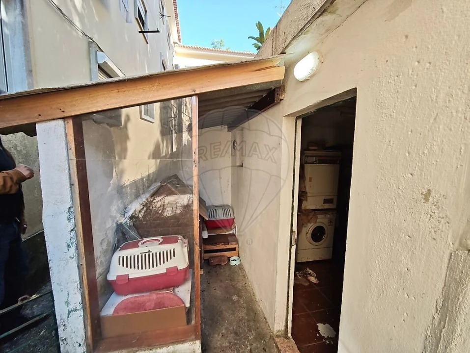 Apartamento T1 para Venda em Alvalade Foto 15
