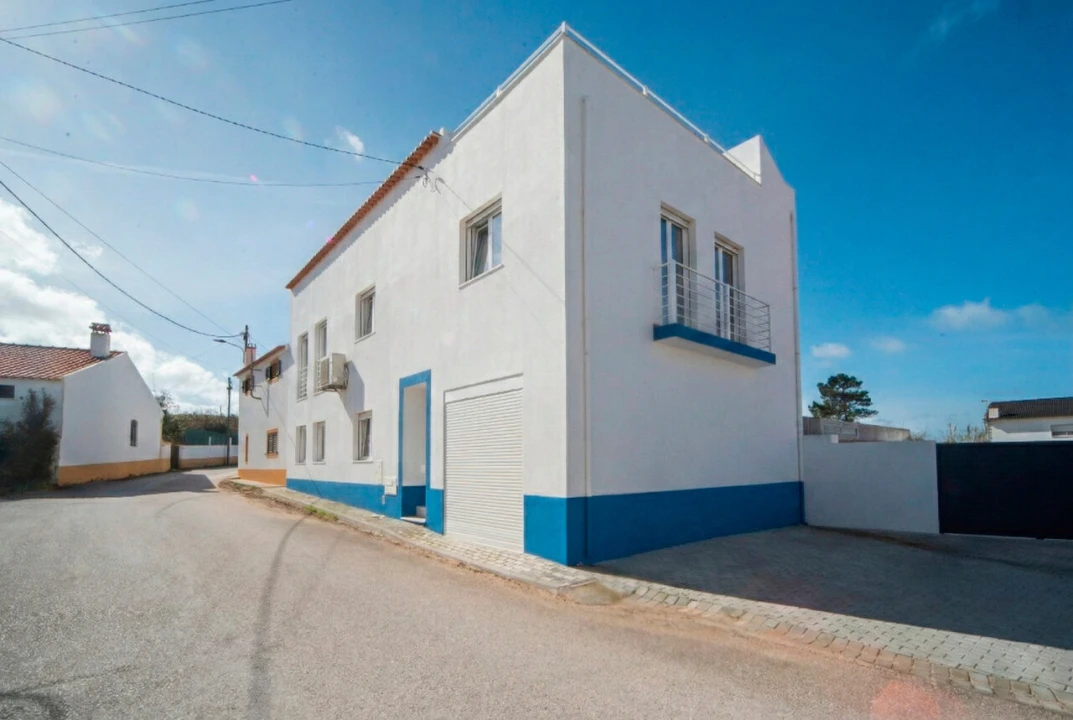 Apartamento T4 para Venda em A dos Cunhados e Maceira Foto 3