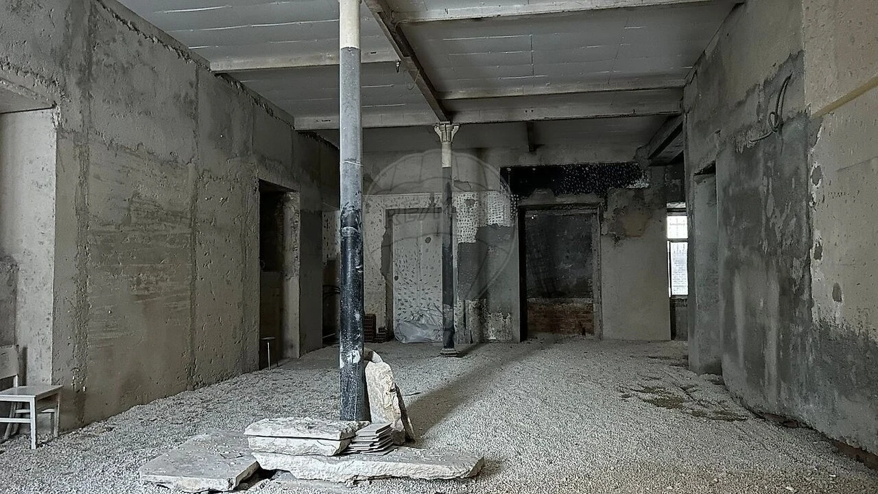 Apartamento T2 para Venda em Beato Foto 4