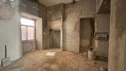 Apartamento T2 para Venda em Beato