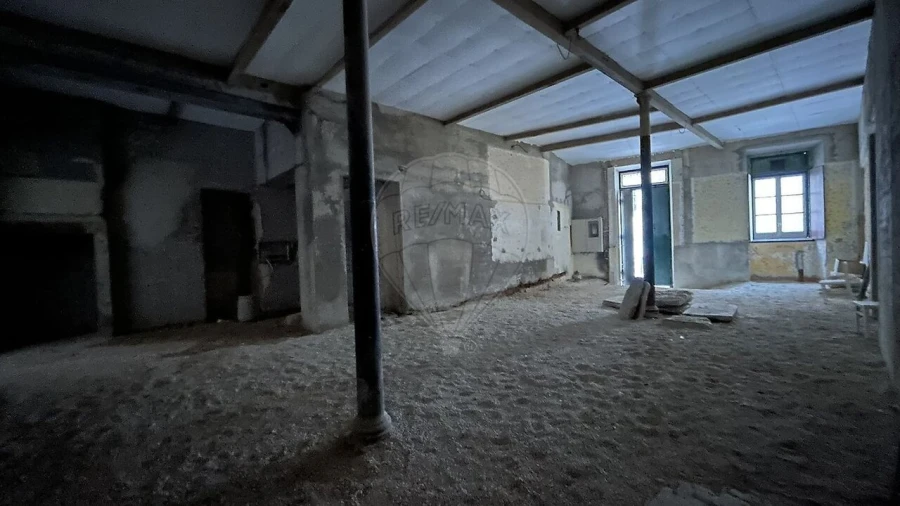 Apartamento T2 para Venda em Beato Foto 9