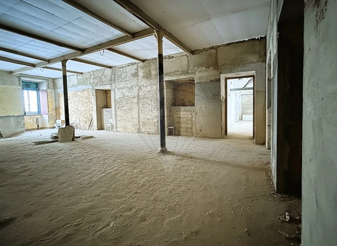 Apartamento T2 para Venda em Beato Foto 6