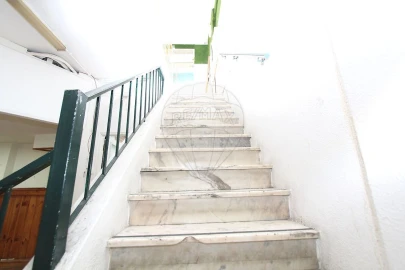 Loja para Venda em Massamá e Monte Abraão