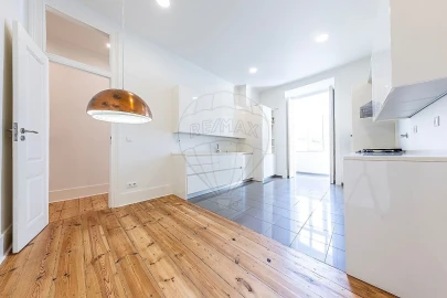 Apartamento T3 para Venda em Santo António