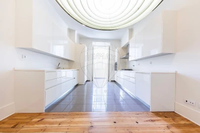 Apartamento T3 para Venda em Santo António