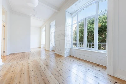 Apartamento T3 para Venda em Santo António