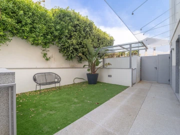 Moradia T4 para Venda em Aldoar, Foz do Douro e Nevogilde