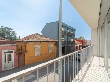 Moradia T4 para Venda em Aldoar, Foz do Douro e Nevogilde
