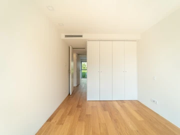 Moradia T4 para Venda em Aldoar, Foz do Douro e Nevogilde
