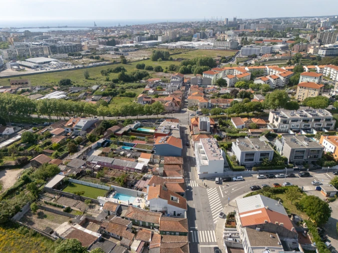 Moradia T4 para Venda em Aldoar, Foz do Douro e Nevogilde Foto 46
