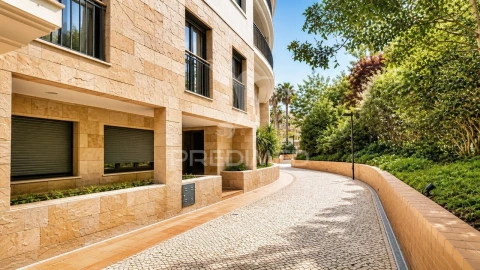 Apartamento T4 para Venda em Póvoa de Santa Iria e Forte da Casa
