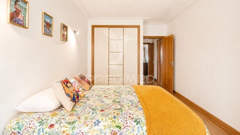 Apartamento T4 para Venda em Póvoa de Santa Iria e Forte da Casa