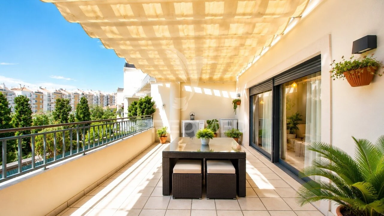 Apartamento T4 para Venda em Póvoa de Santa Iria e Forte da Casa Foto 16