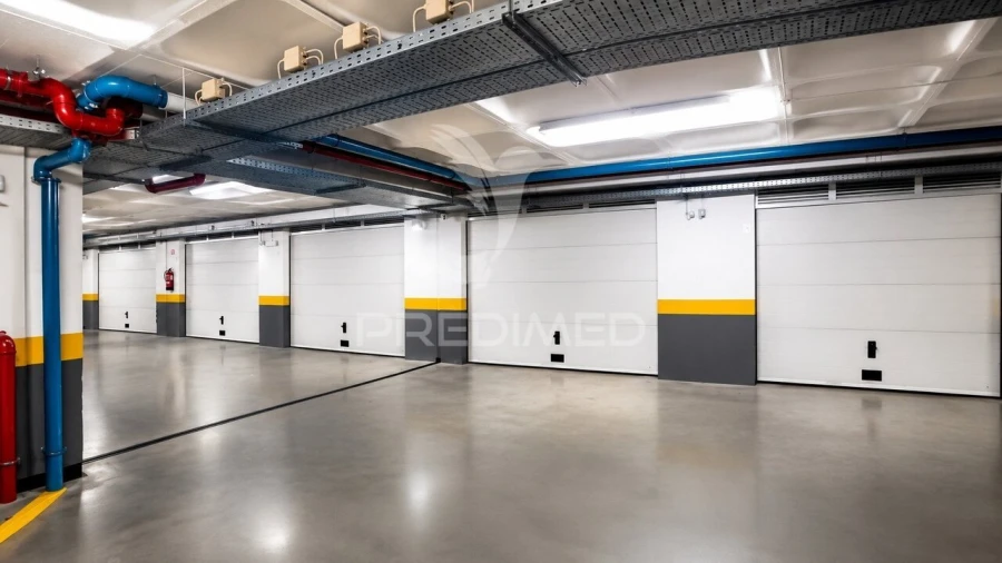 Apartamento T4 para Venda em Póvoa de Santa Iria e Forte da Casa Foto 32