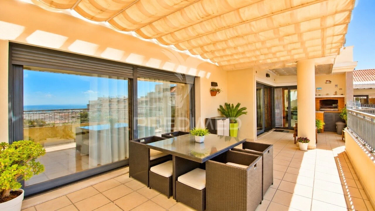 Apartamento T4 para Venda em Póvoa de Santa Iria e Forte da Casa Foto 30