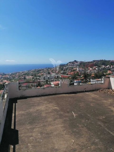 Quinta T9 para Venda em Santo Antonio