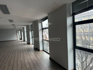 Apartamento T6 para Venda em Santo Tirso, Couto (Santa Cristina e São Miguel) e Burgães