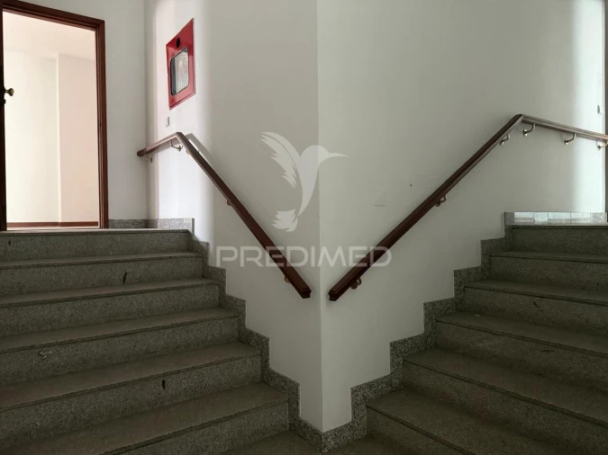 Apartamento T6 para Venda em Santo Tirso, Couto (Santa Cristina e São Miguel) e Burgães Foto 19