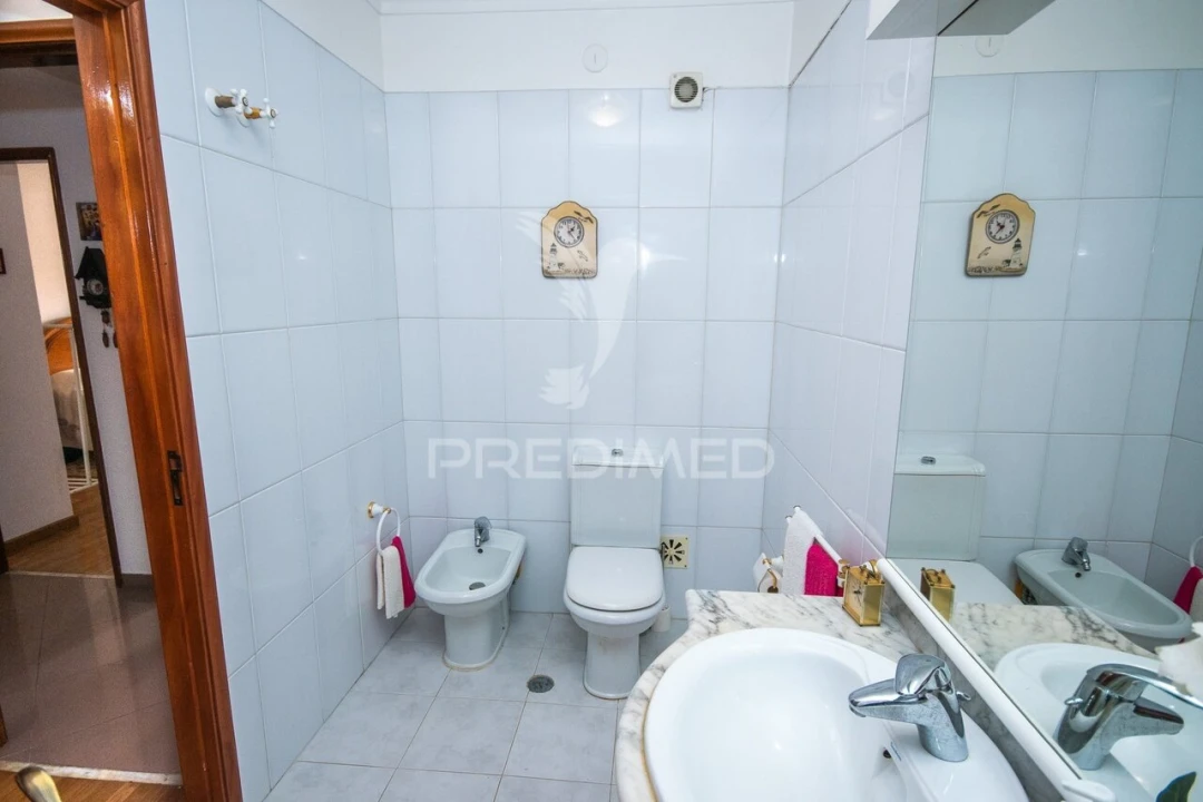 Apartamento T3 para Venda em Ramada e Caneças Foto 20