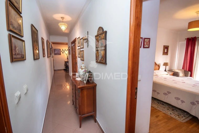 Apartamento T3 para Venda em Ramada e Caneças Foto 13