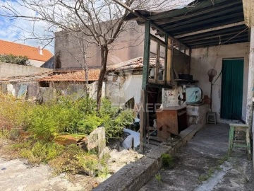 Moradia T3 para Venda em Baixa da Banheira e Vale da Amoreira