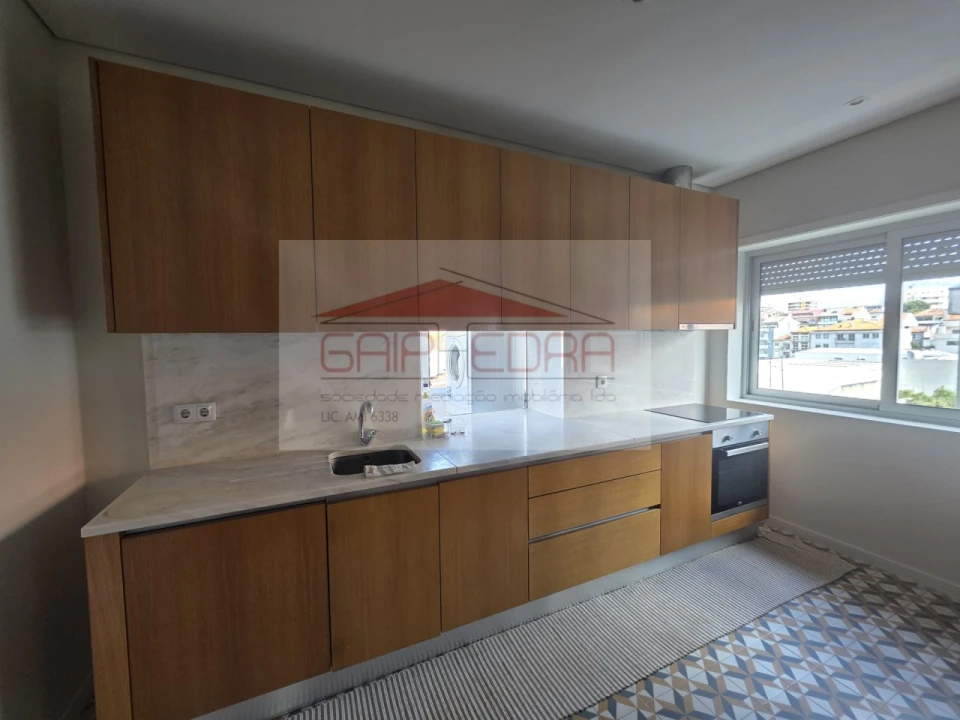 Apartamento T3 para Arrendamento em Bonfim Foto 6