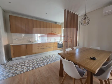Apartamento T3 para Arrendamento em Bonfim