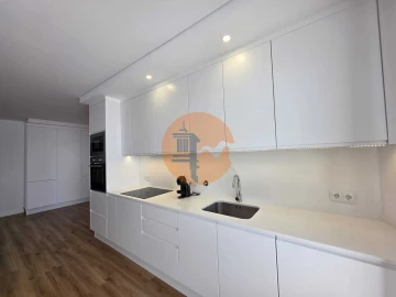 Apartamento T2 para Venda em Olhão