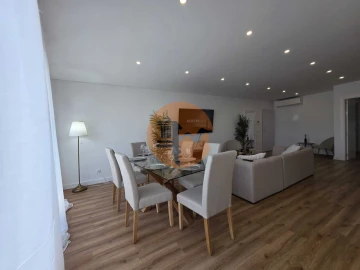 Apartamento T2 para Venda em Olhão