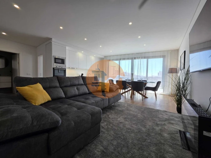 Apartamento T2 para Venda em Olhão Foto 11