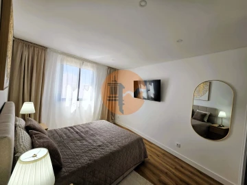 Apartamento T2 para Venda em Quelfes