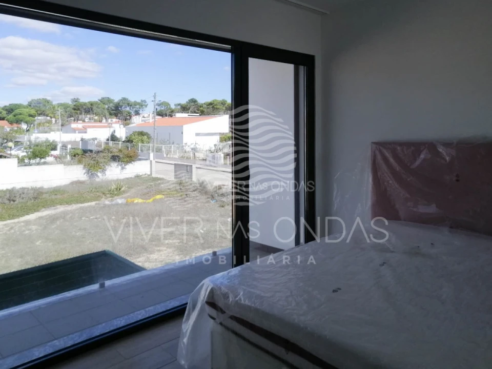 Moradia T3 para Venda em Sesimbra (Castelo) Foto 16