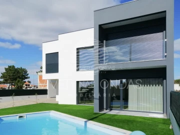 Moradia T3 para Venda em Sesimbra (Castelo)