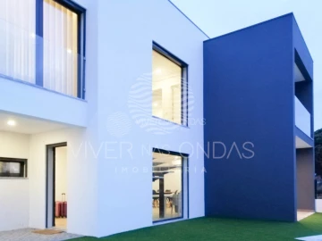 Moradia T3 para Venda em Sesimbra (Castelo)