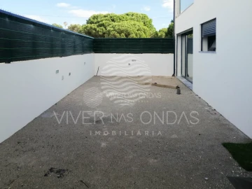 Moradia T3 para Venda em Sesimbra (Castelo)