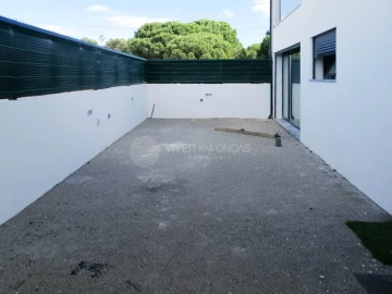 Moradia T3 para Venda em Sesimbra (Castelo)